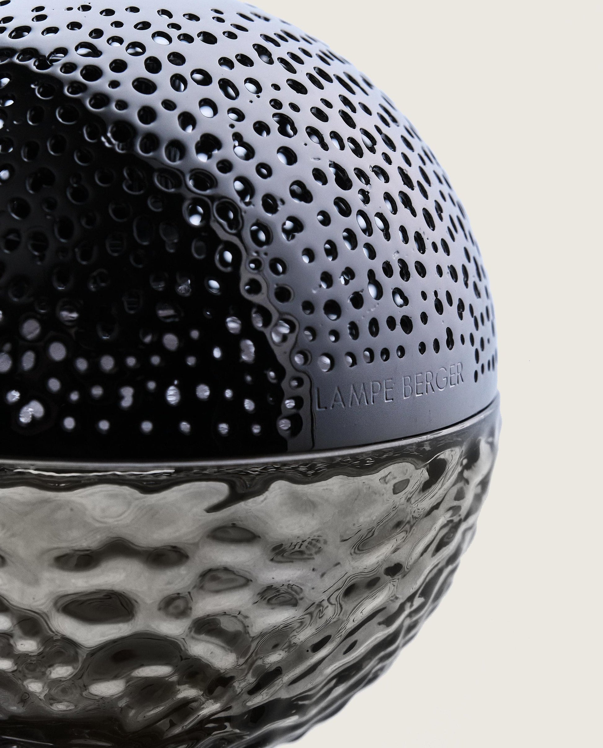 Gravity Lamp—Black
