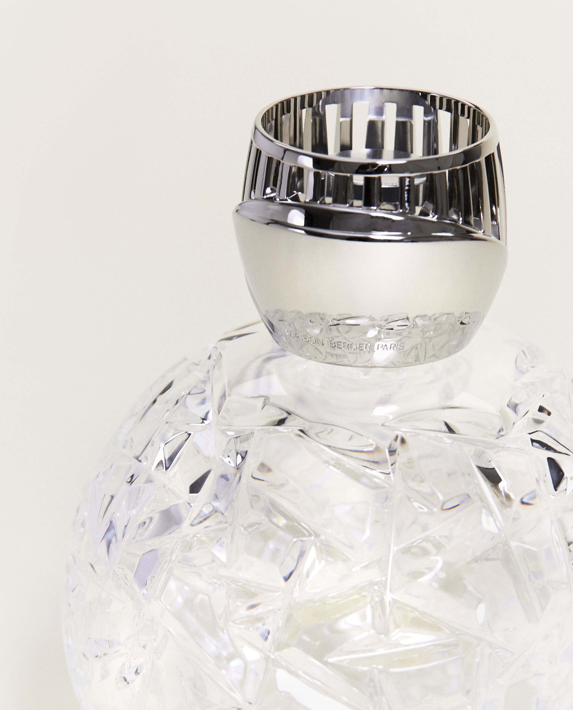 Art Edition Crystal Globe Lamp—Clear