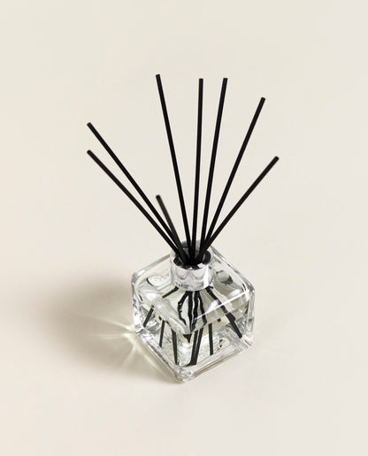 Velvet of Orient Cube Reed Diffuser