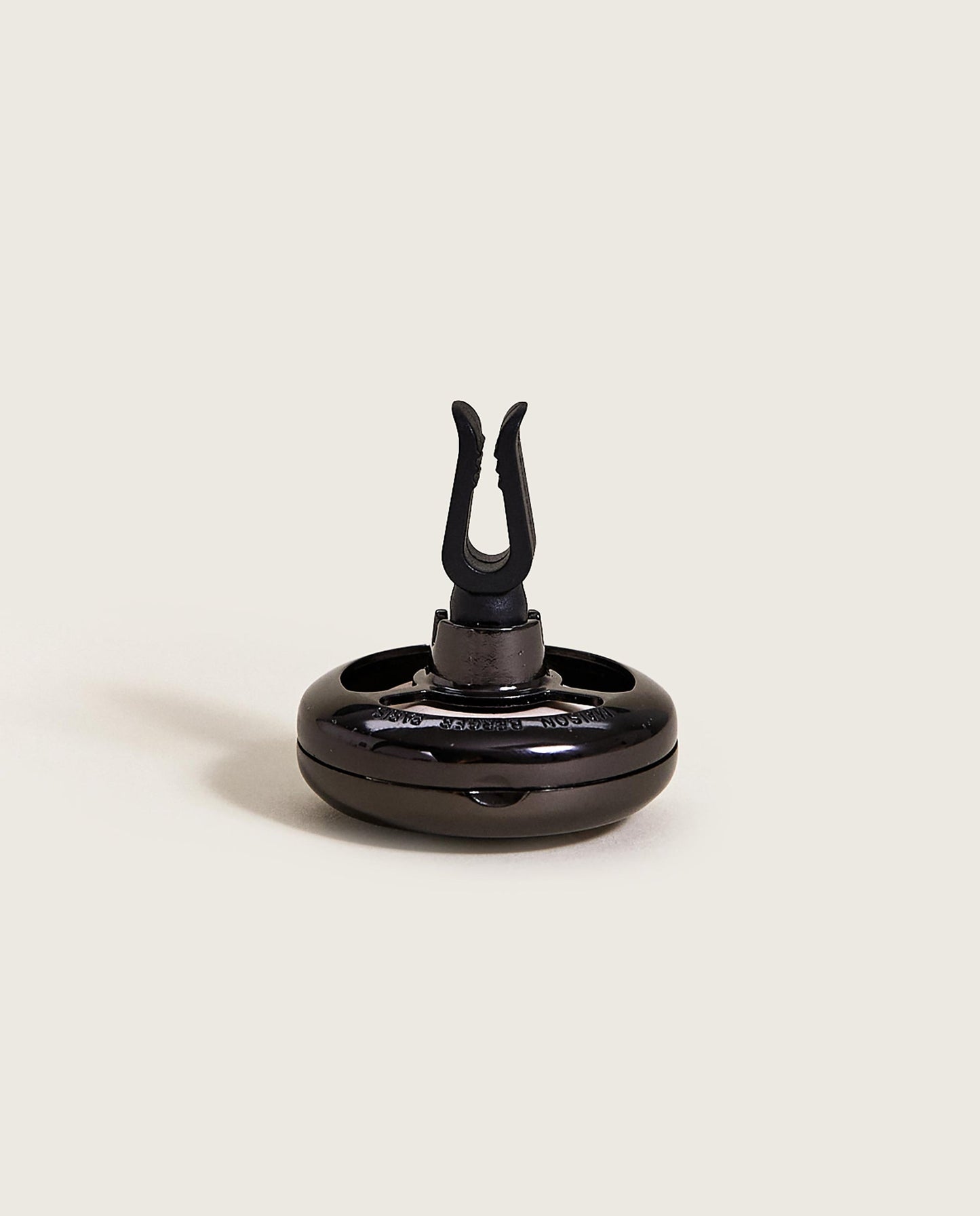 Carwheel Car Diffuser Kit with Liliflora