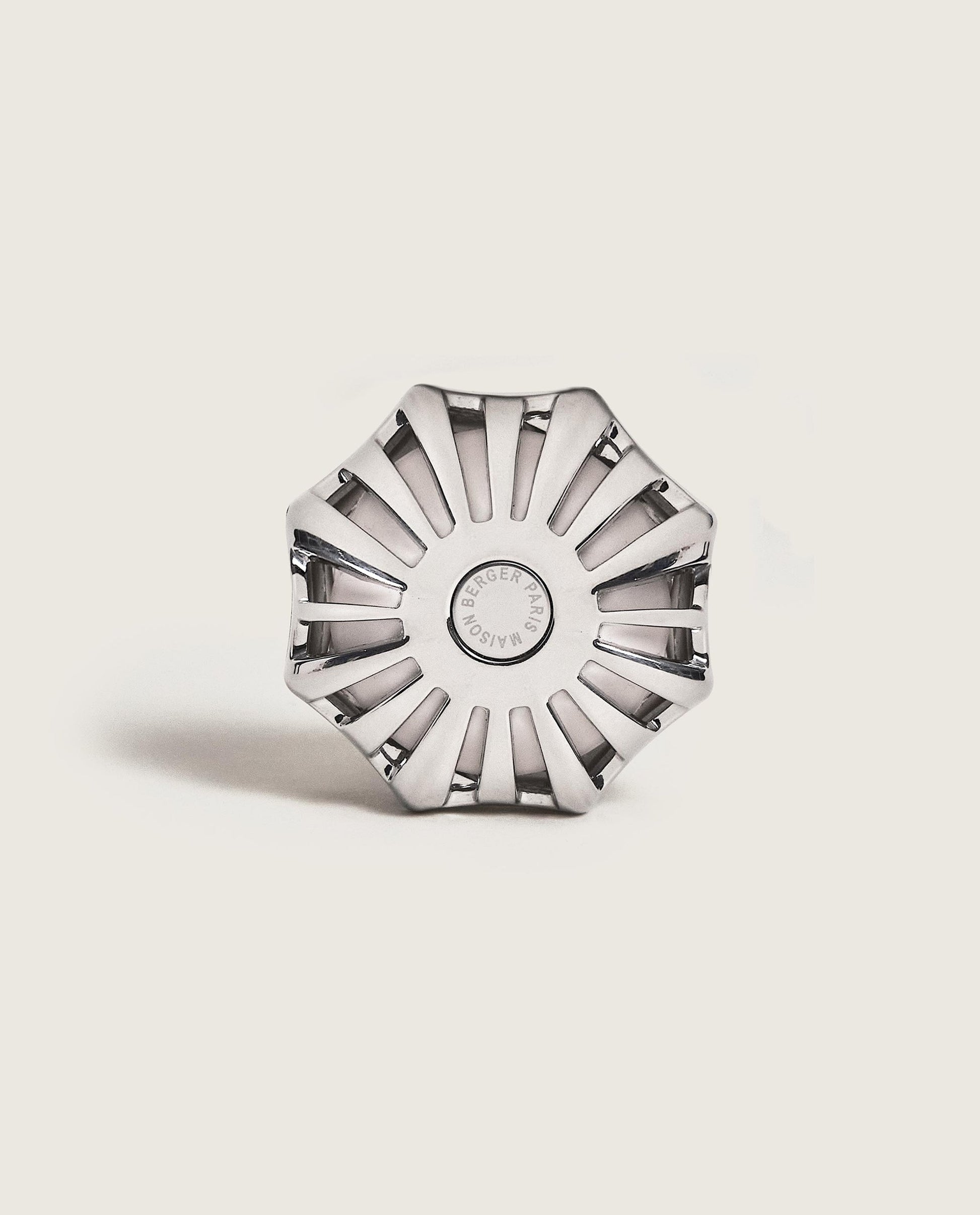 Corali Car Diffuser Kit with Lady Flower