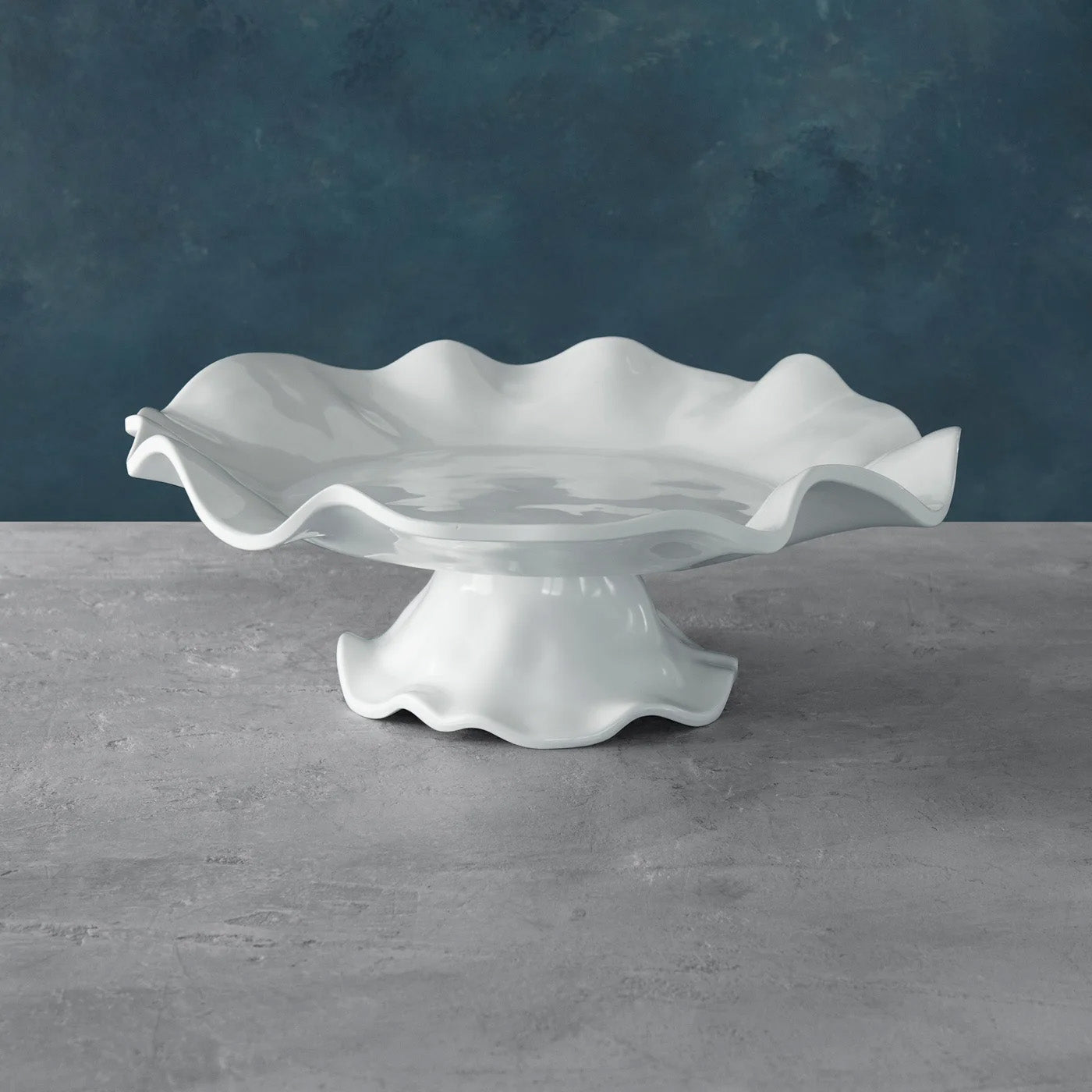 Luxury Melamine Havana Pedestal Cake Plate (White)