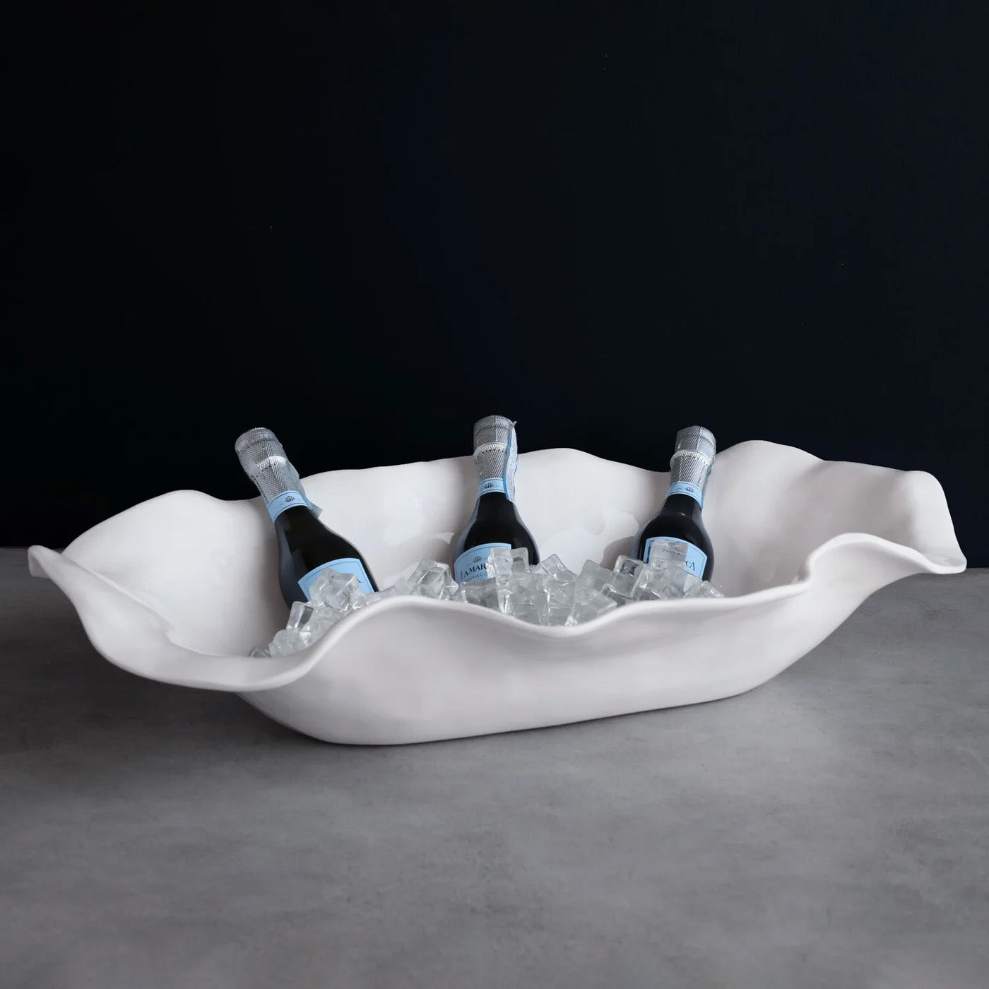 VIDA Havana XL Oval Centerpiece (White)