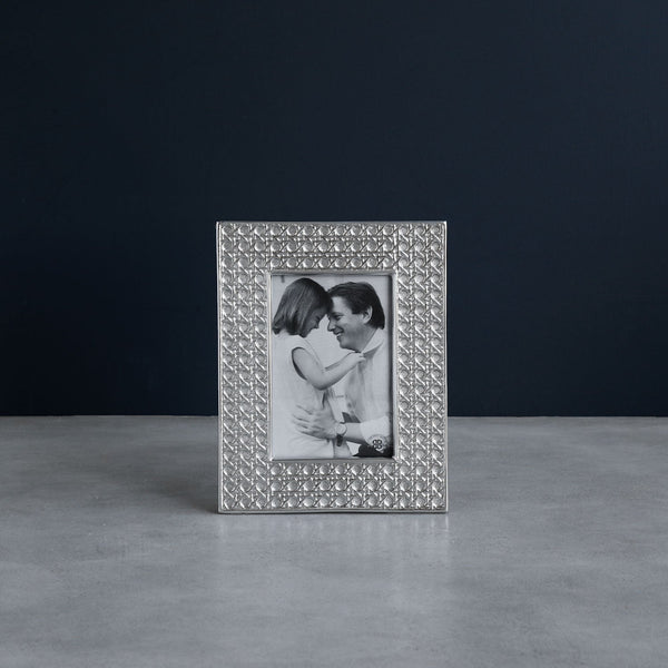 FINAL SALE -  FRAME Rattan 4 X 6