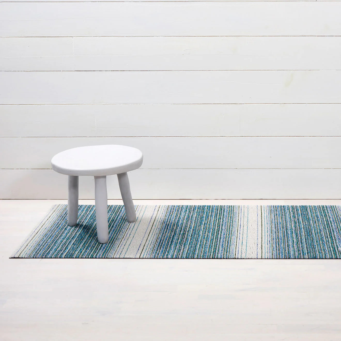 Fade Stripe Lagoon Runner