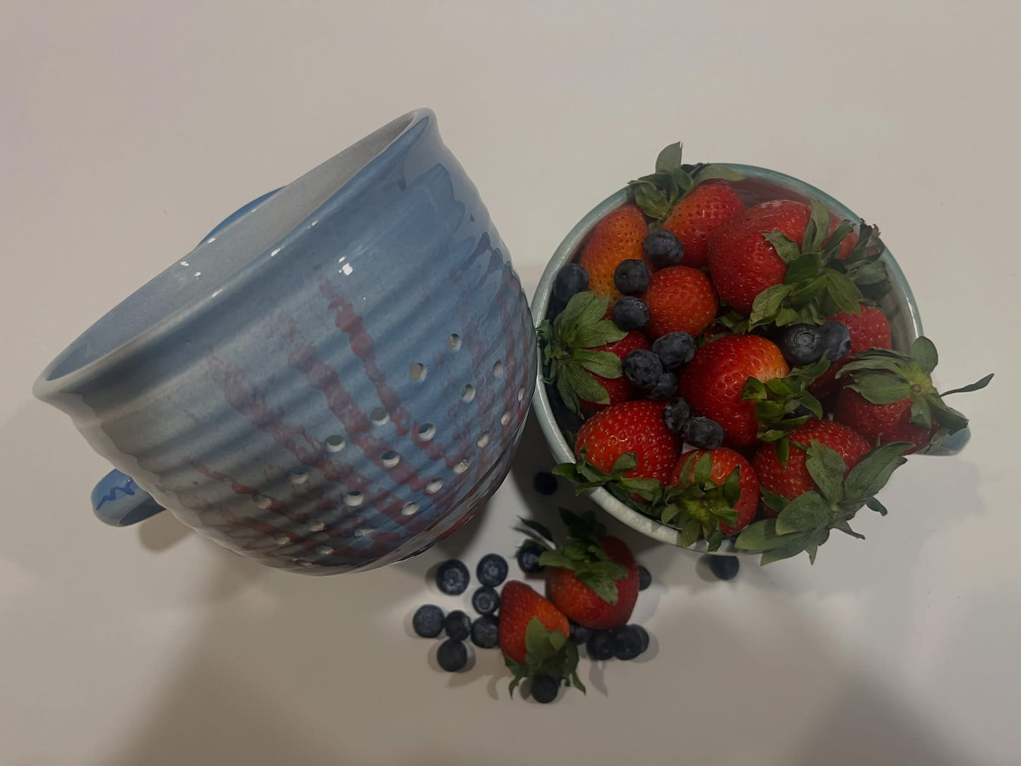 Clay Place Berry Bowl