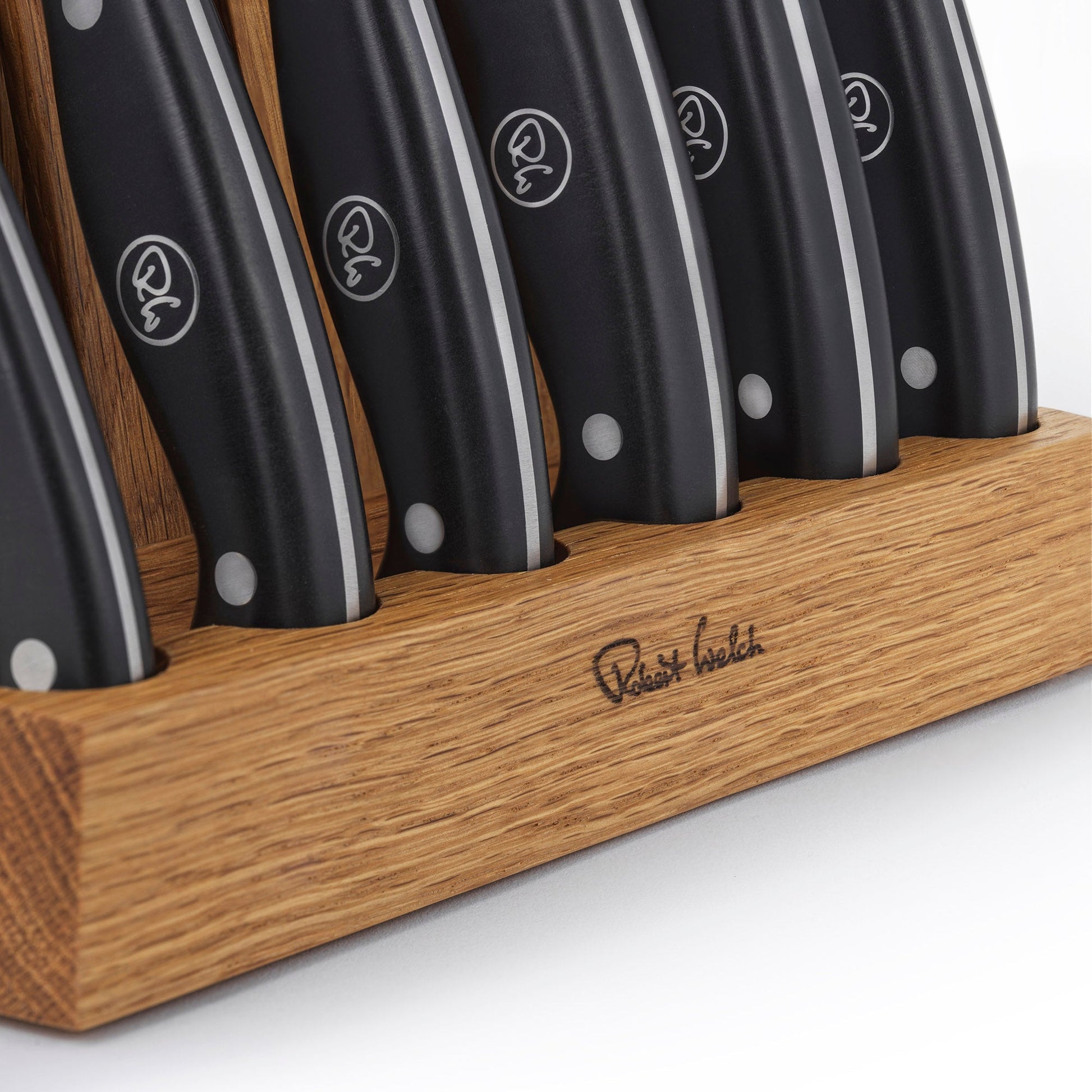 Professional Angle Oak Knife Block Set with Knife Sharpener