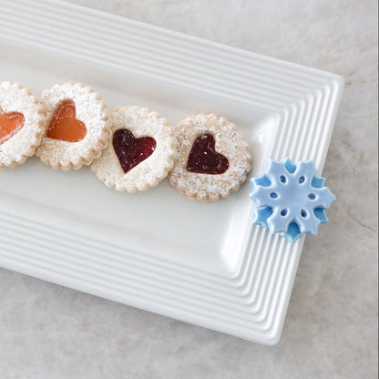 pinstripes bread tray
