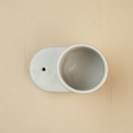 pinstripes round cutie container