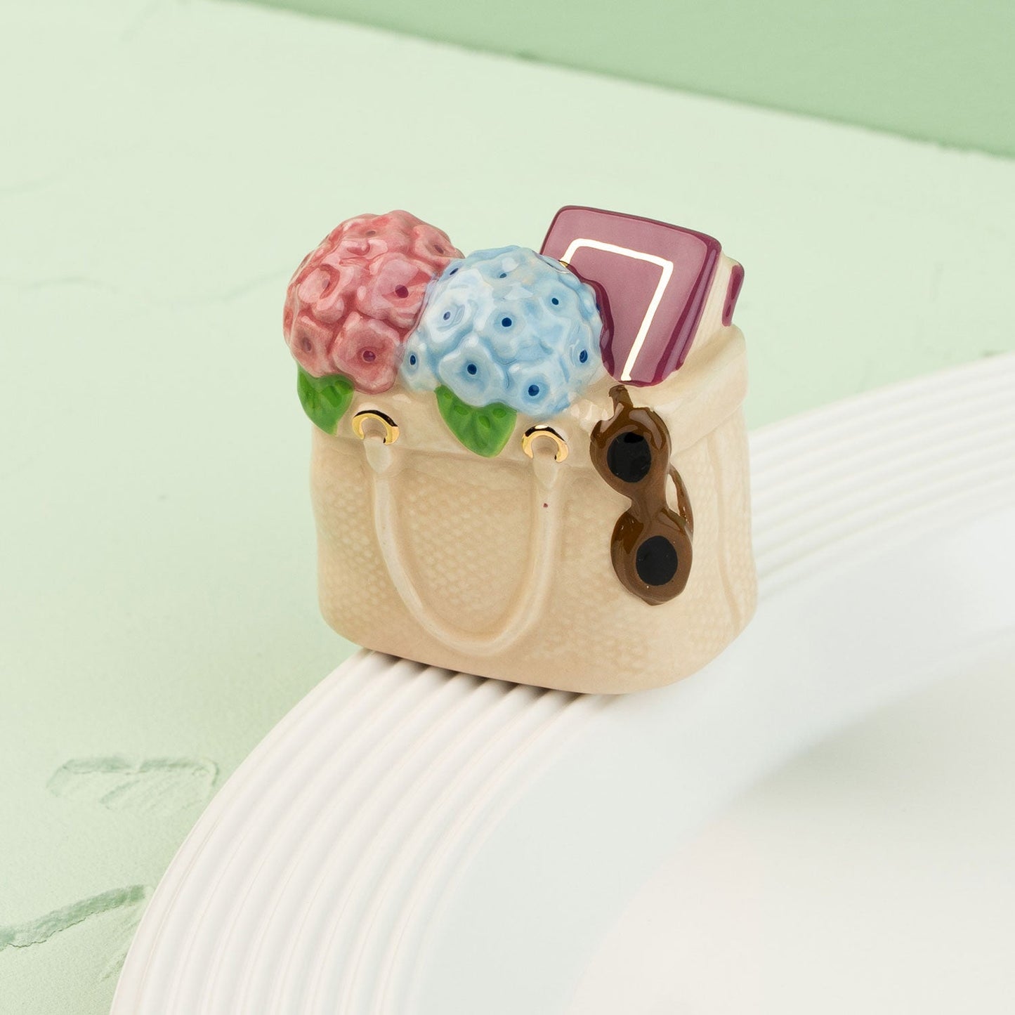 tote-ally cute!