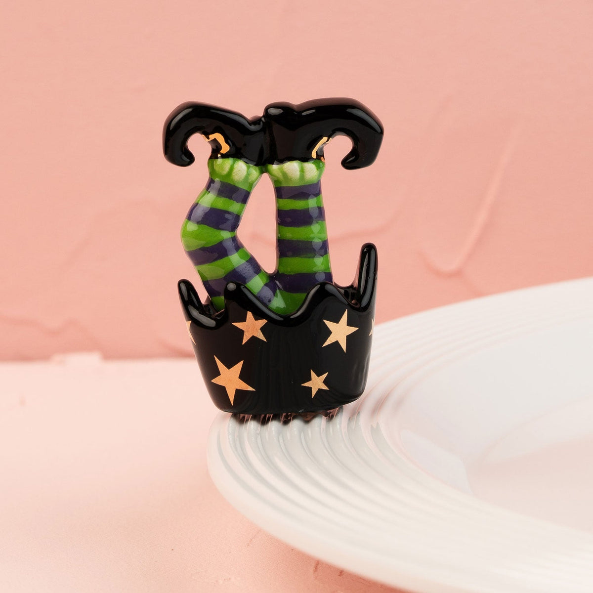 Witch's Feet Mini