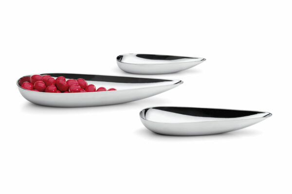 Philippi Blob set of 3 bowls filled with red and white candies - side view