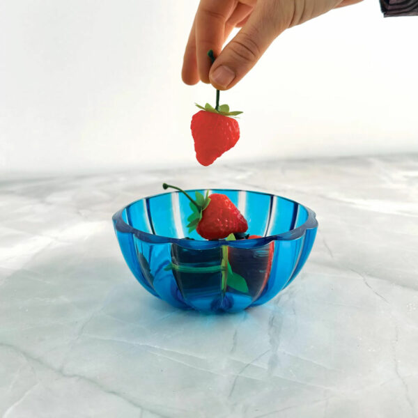 Guzzini Bellissimo Bowl - Small 12 cm - Turquoise with strawberries